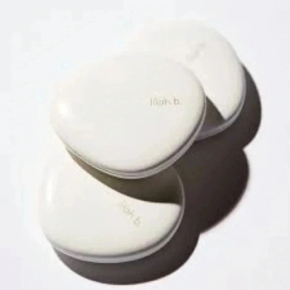 LILAH B. NWT B. KISSED LIP BALM *SOLD OUT* - Picture 2 of 4